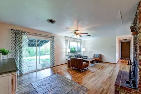 1621 El Dorado Way, Redding, CA 96002 photo 11