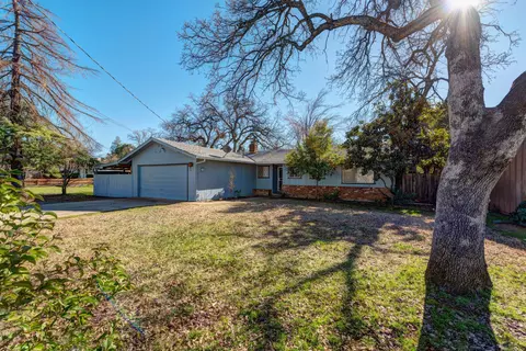 1621 El Dorado Way, Redding, CA 96002 photo 1