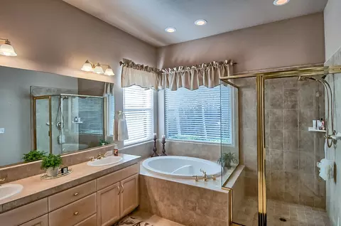 4630 Big Horn Dr, Redding, CA 96002 photo 11