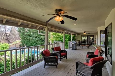 3746 Sunday Ct, Redding, CA 96001 photo 7