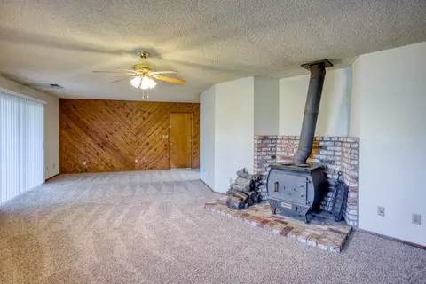 17549 Bobs Mountain Rd, Redding, CA 96003 photo 4