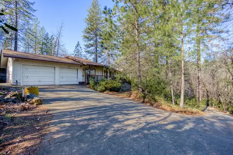 17549 Bobs Mountain Rd, Redding, CA 96003 photo 15