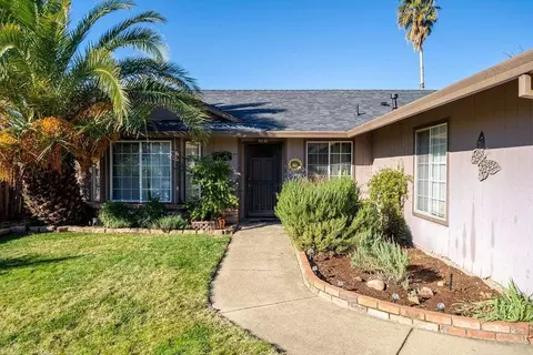 1464 Purple Way, Redding, CA 96003 photo 19