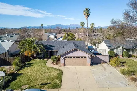 1464 Purple Way, Redding, CA 96003 photo 1