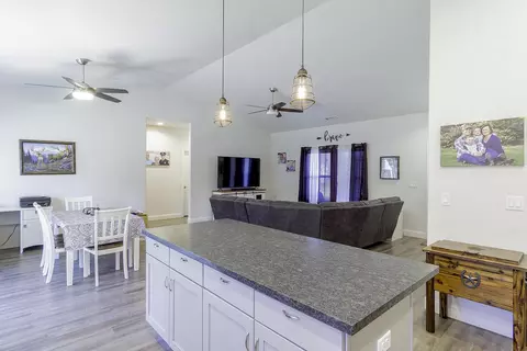 12802 Newtown Rd, Redding, CA 96003 photo 5