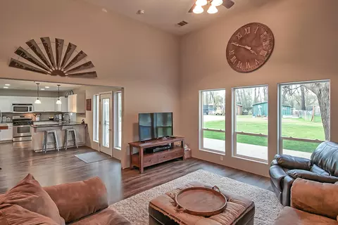 16342 Craig Ln, Anderson, CA 96007 photo 5