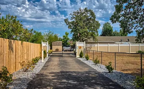 1039 Deodar Way, Redding, CA 96003 photo 22