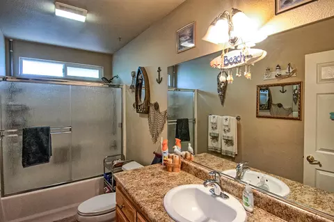 1039 Deodar Way, Redding, CA 96003 photo 15
