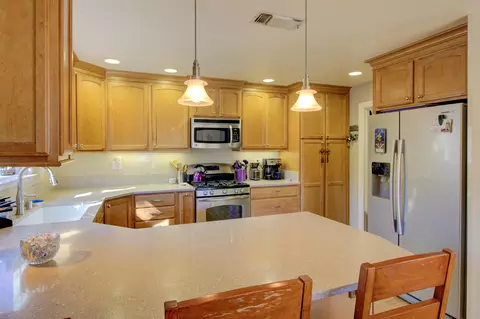 735 Cascade Ct, Redding, CA 96001 photo 7