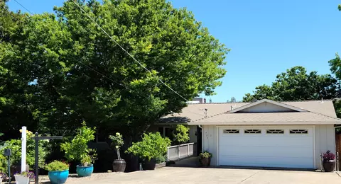 735 Cascade Ct, Redding, CA 96001 photo 53