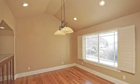 6727 Eastmont Dr, Redding, CA 96002 photo 10
