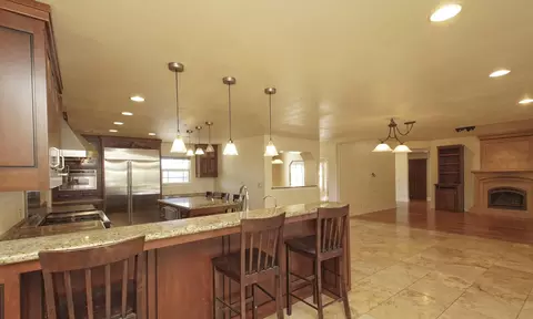 6727 Eastmont Dr, Redding, CA 96002 photo 13