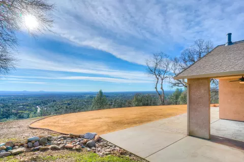 13801 Green Mountain Trl, Redding, CA 96003 photo 10