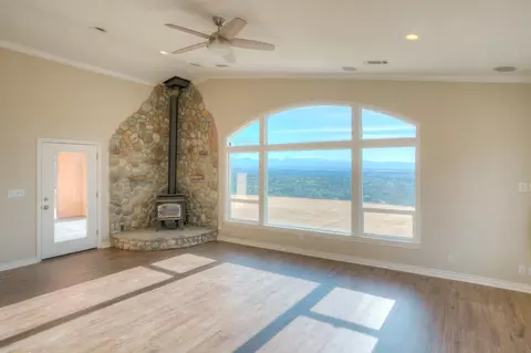 13801 Green Mountain Trl, Redding, CA 96003 photo 4