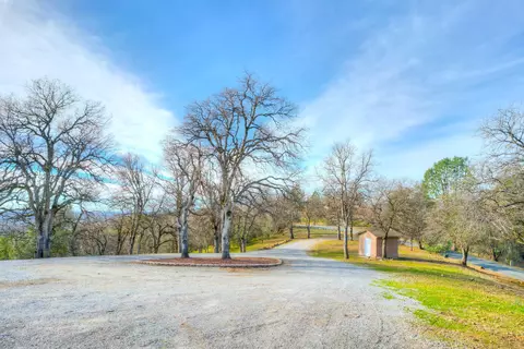 13801 Green Mountain Trl, Redding, CA 96003 photo 34