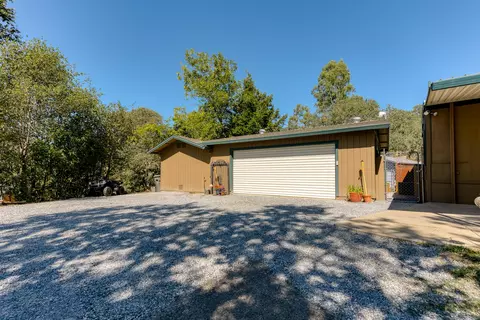 14850 Lamoine Dr, Redding, CA 96003 photo 31