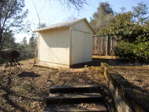1513 Riviera Dr, Redding, CA 96001 photo 33