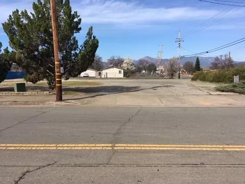 960 Lake Blvd, Redding, CA 96003 photo 1