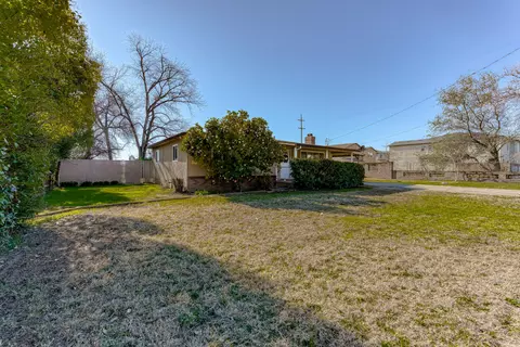 2439 Star Dr, Redding, CA 96001 photo 32