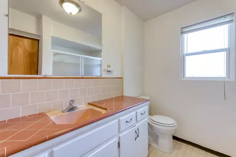 2439 Star Dr, Redding, CA 96001 photo 9