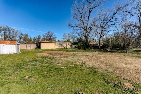 2439 Star Dr, Redding, CA 96001 photo 34