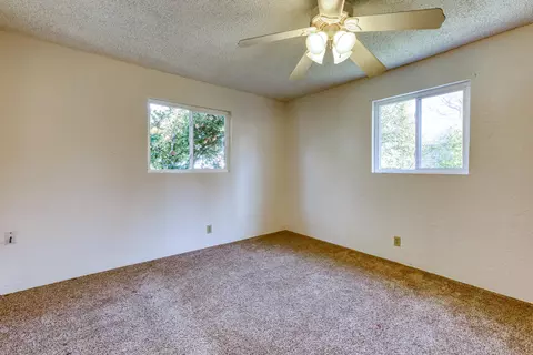 2439 Star Dr, Redding, CA 96001 photo 5