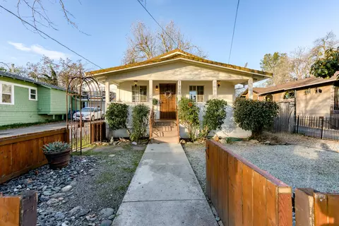 1908 Chestnut St, Redding, CA 96001 photo 13