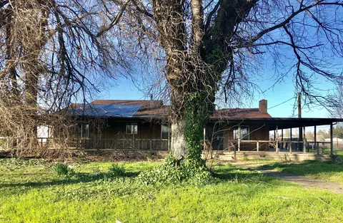 19586 Clover Rd, Redding, CA 96002 photo 3