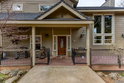 22200 Riverview Dr, Lakehead, CA 96051 photo 4