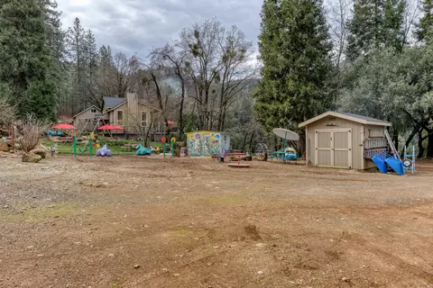 22200 Riverview Dr, Lakehead, CA 96051 photo 40