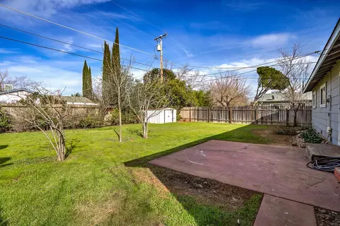 2350 Corona St, Redding, CA 96002 photo 22