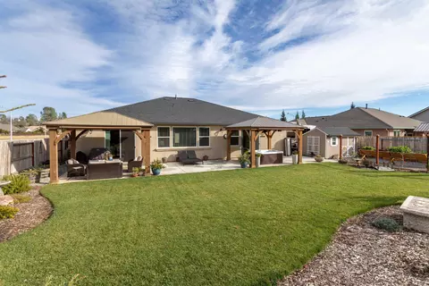 1354 Bonhurst Dr, Redding, CA 96003 photo 30