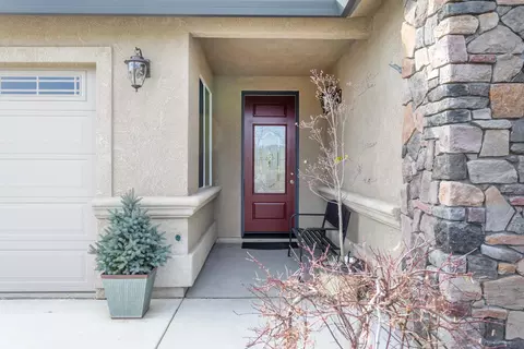1354 Bonhurst Dr, Redding, CA 96003 photo 4