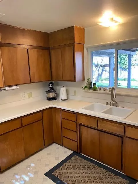 2672 N Bonnyview Rd, Redding, CA 96001 photo 19