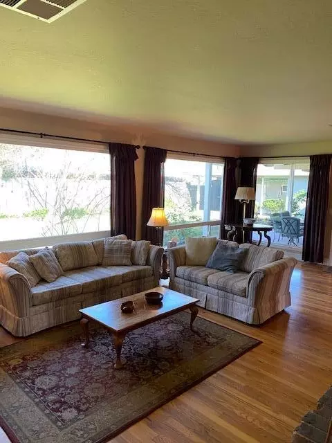 2672 N Bonnyview Rd, Redding, CA 96001 photo 12