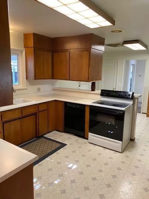 2672 N Bonnyview Rd, Redding, CA 96001 photo 22