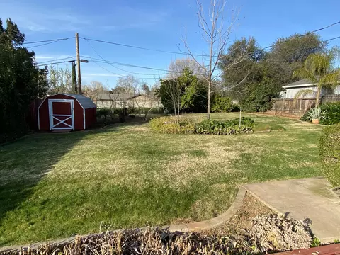 1084 Lorraine Dr, Redding, CA 96002 photo 19