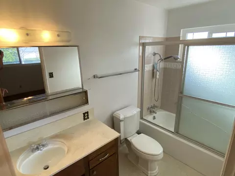 1084 Lorraine Dr, Redding, CA 96002 photo 13
