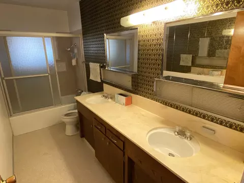 1084 Lorraine Dr, Redding, CA 96002 photo 12