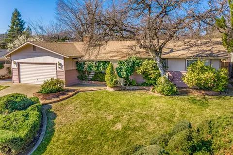 1730 Wisconsin Ave, Redding, CA 96001 photo 1