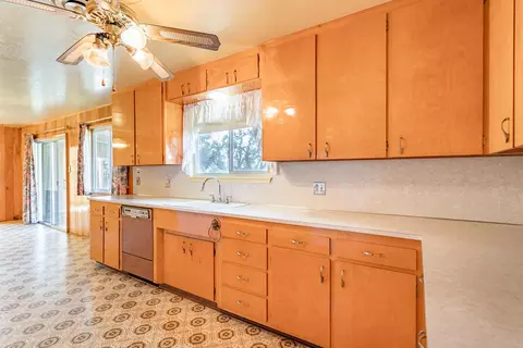 1730 Wisconsin Ave, Redding, CA 96001 photo 8
