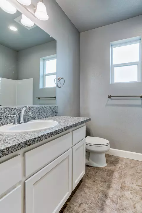 1130 Bingham, Redding, CA 96003 photo 25