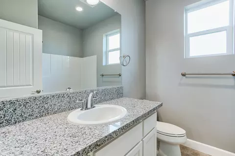 1130 Bingham, Redding, CA 96003 photo 24