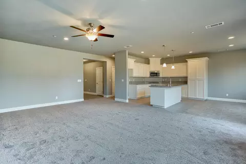 1130 Bingham, Redding, CA 96003 photo 8