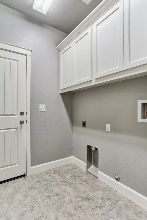 1130 Bingham, Redding, CA 96003 photo 16