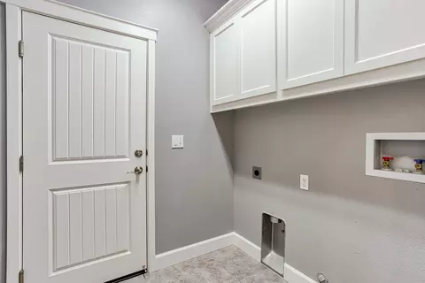 1130 Bingham, Redding, CA 96003 photo 15