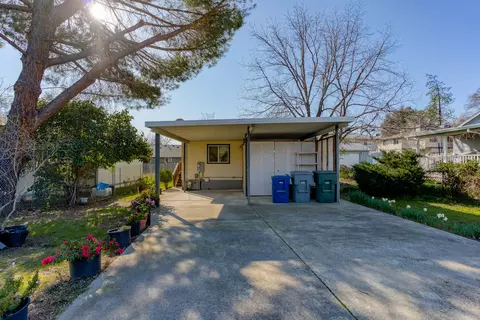 1773 Roanoke Ave, Redding, CA 96001 photo 2
