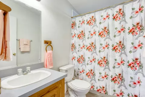 1773 Roanoke Ave, Redding, CA 96001 photo 15
