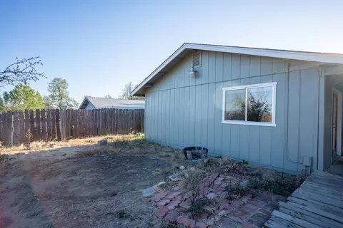 813 Redwood, Redding, CA 96003 photo 21