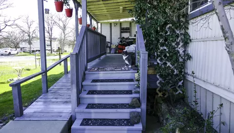 21299 Old 44 Dr, Redding, CA 96003 photo 11